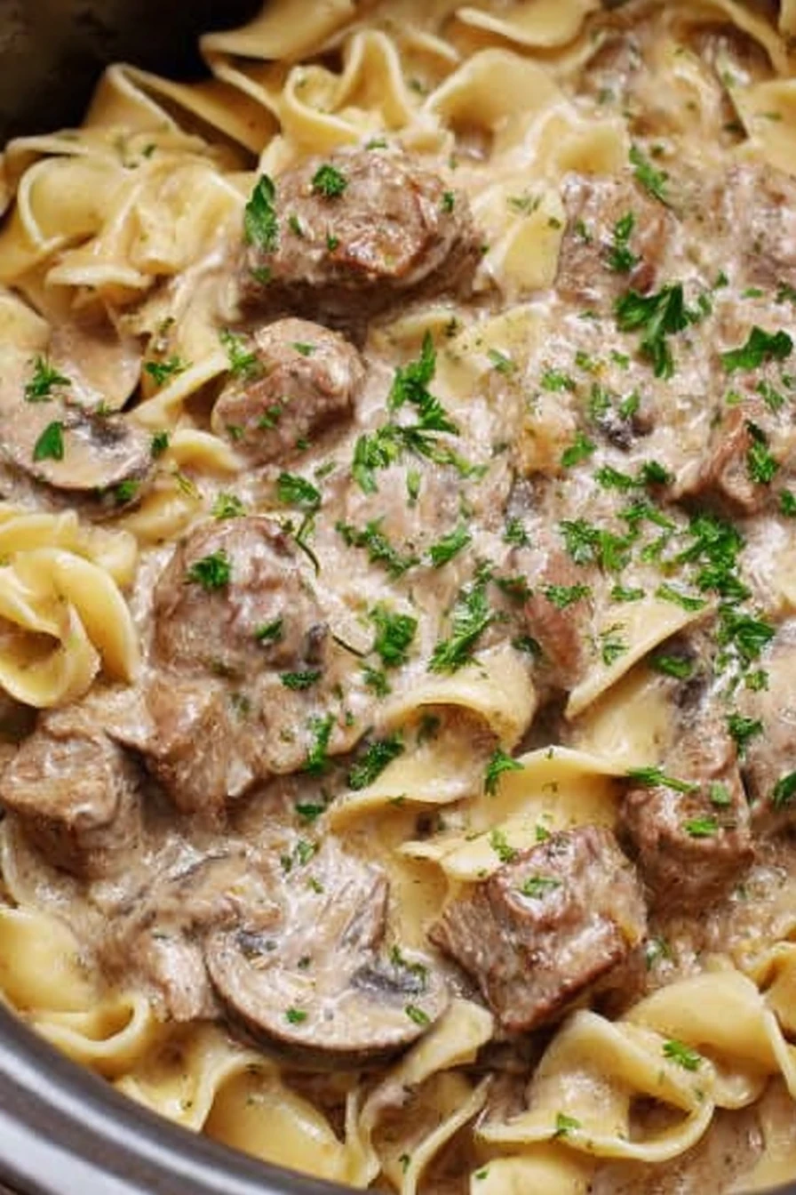 Slow cooker beef stroganoff recipe step-by-step guide