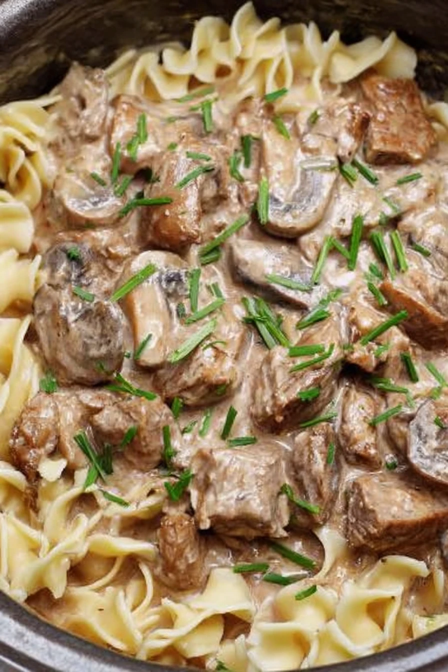 Slow cooker beef stroganoff recipe step-by-step guide